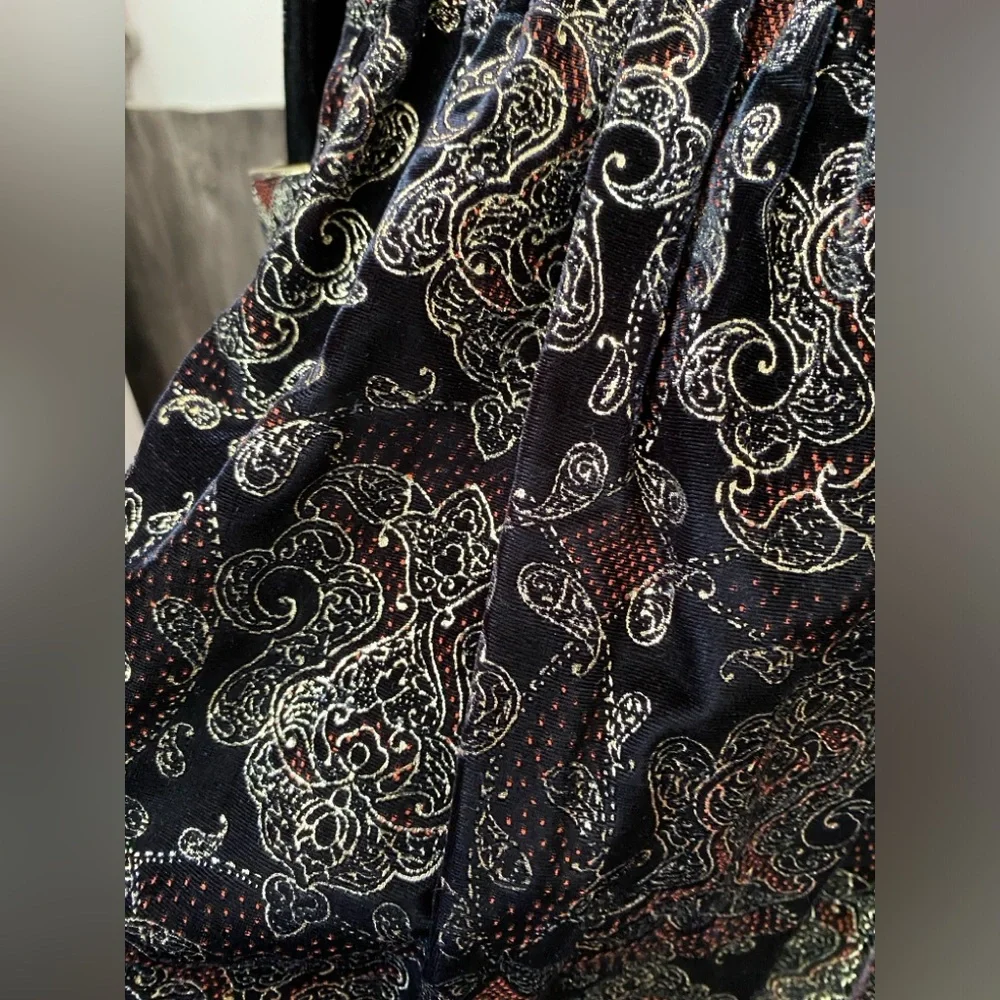 ❌SOLD❌VINTAGE 80’S SCOTT MCCLINTOCK BLACK VELVET BROCADE DRESS OFF SHOULDER - Picture 4 of 10